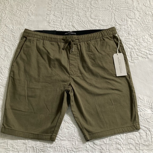 NWT Modern American Men’s lockdown short drawstring elastic waist army green - Picture 1 of 10